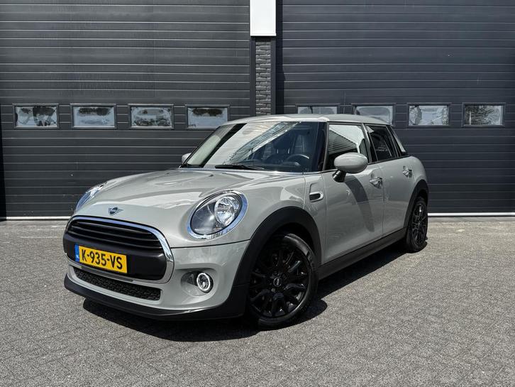 MINI Mini 1.5 One Business Edition Automaat | 5D | Navi | PD, Auto's, Mini, Bedrijf, Te koop, One, ABS, Airbags, Airconditioning