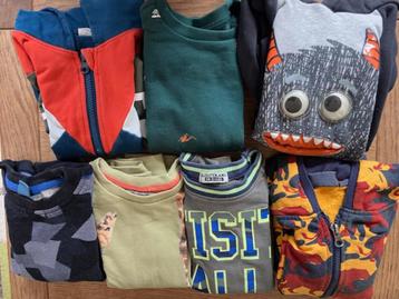 kledingpakket jongen maat 98-104 beschikbaar voor biedingen
