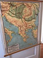 Vintage schoolplaat Balkanschiereiland, Antiek en Kunst, Antiek | Schoolplaten, Natuur en Biologie, Ophalen