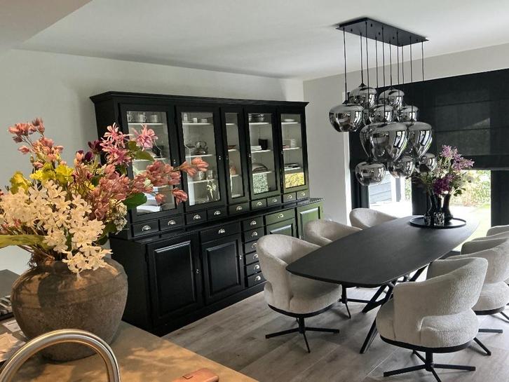 Massief grenen buffetkast, Huis en Inrichting, Kasten | Buffetkasten, Gebruikt, 200 cm of meer, 200 cm of meer, 50 tot 75 cm, Met lade(s)