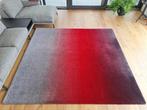 Vloerkleed / tapijt, Huis en Inrichting, Stoffering | Tapijten en Kleden, Ophalen, Rood, 200 cm of meer, Zo goed als nieuw