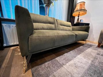 Bank olijfgroen 200 cm. Ribstof beschikbaar voor biedingen