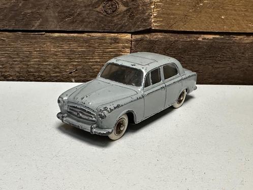 Dinky Toys 24B Peugeot 403 - A6136, Hobby en Vrije tijd, Modelauto's | Overige schalen, Gebruikt, Auto, Ophalen