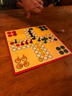 Mens erger je niet!, Hobby en Vrije tijd, Gezelschapsspellen | Bordspellen, Drie of vier spelers, Ophalen, Zo goed als nieuw, Reisspel