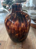 Bruine glazen vaas, Huis en Inrichting, Woonaccessoires | Vazen, Ophalen, Overige kleuren, 50 tot 75 cm, Glas