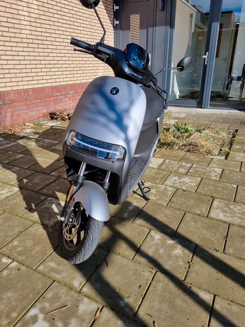 SEGWAY E110S ZGAN MAT GRIJS, Fietsen en Brommers, Snorfietsen en Snorscooters, Zo goed als nieuw, Overige merken, Elektrisch, Ophalen