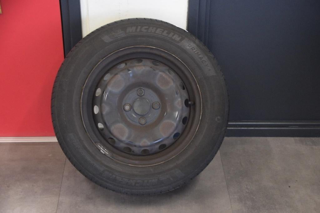 Michelin zomerbanden 185/65R15, Auto-onderdelen, Banden en Velgen, Ophalen, Gebruikt, 15 inch, 185 mm