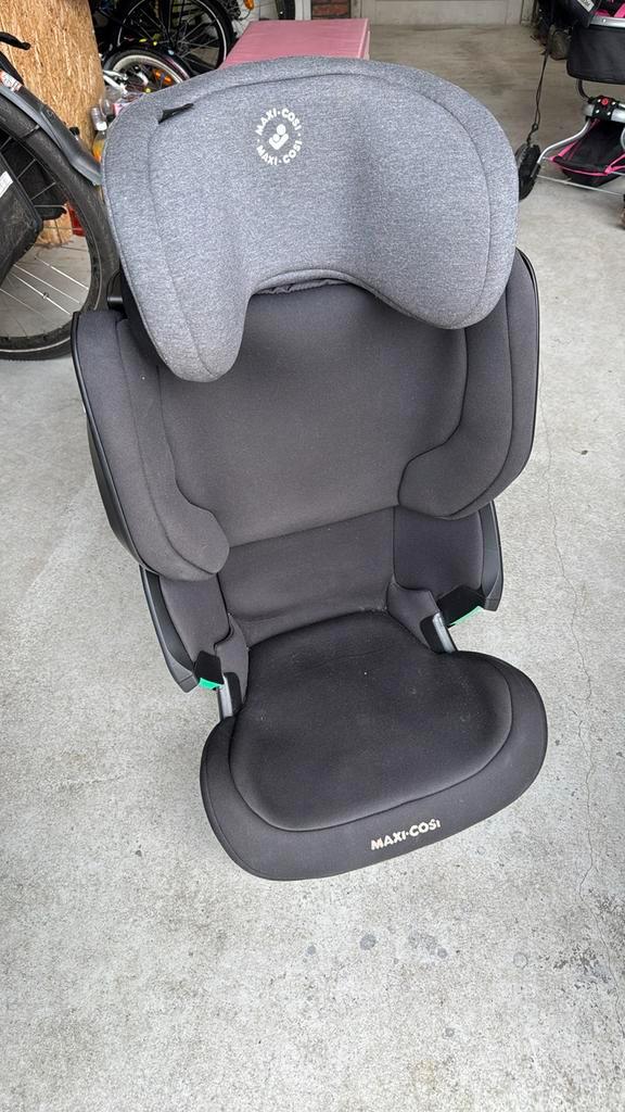 Maxi-Cosi Kore i-Size Autostoel, Kinderen en Baby's, Autostoeltjes, Zo goed als nieuw, Maxi-Cosi, 15 t/m 36 kg, Isofix, Verstelbare rugleuning