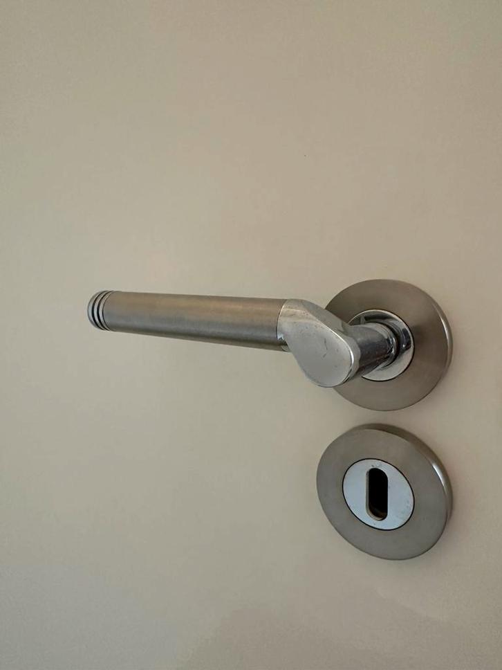 Intersteel deurbeslag rvs, Doe-het-zelf en Verbouw, Hang- en Sluitwerk, Zo goed als nieuw, Klink of Kruk, Rvs, Ophalen