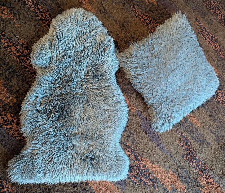 Ikea Schapenvacht 70 cm en kussenhoes met kussen erin, grijs, Huis en Inrichting, Woonaccessoires | Kussens, Gebruikt, Grijs, Vierkant