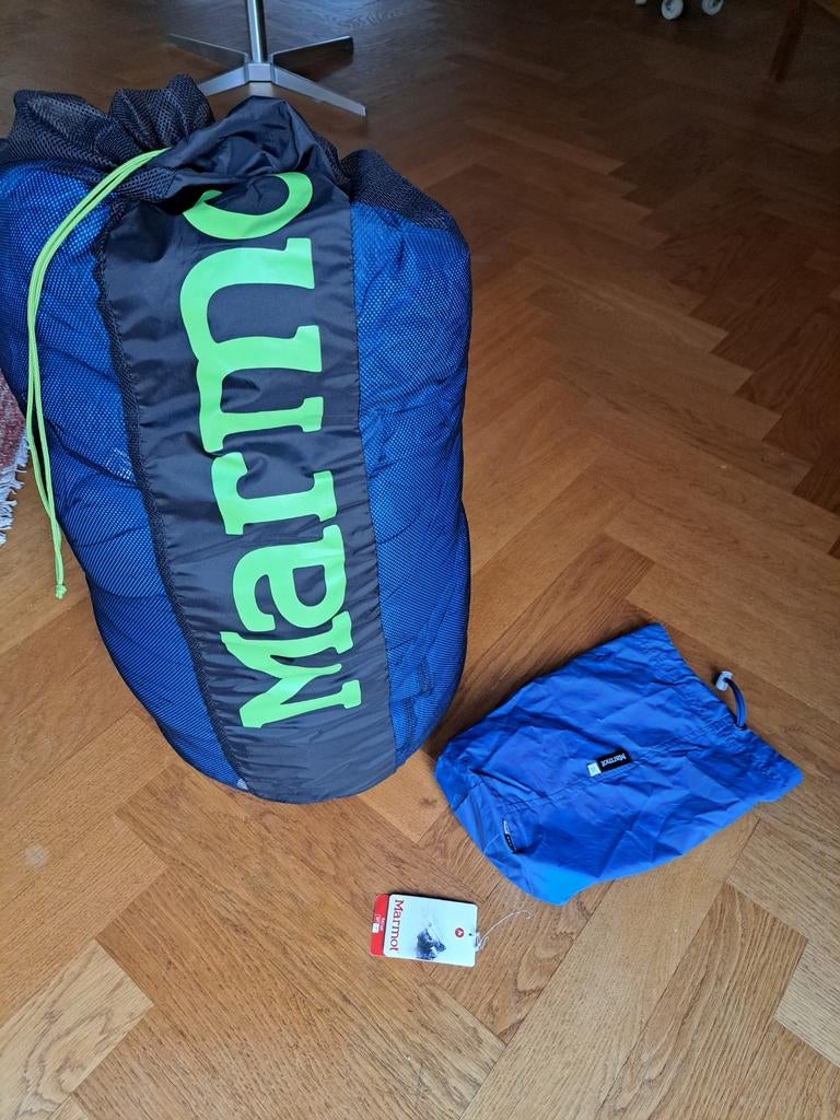 Nieuwe drie seizoenen donzen slaapzak, Caravans en Kamperen, Slaapzakken, Nieuw, Ophalen of Verzenden