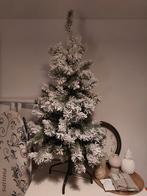 Kunst kerstboom besneeuwd 150 cm hoog, Ophalen of Verzenden, Zo goed als nieuw
