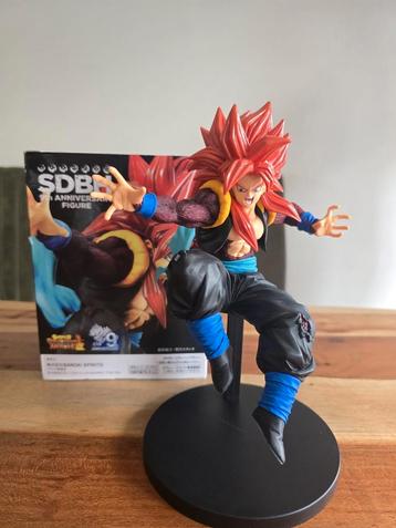 Gogeta dragonball figuur beschikbaar voor biedingen