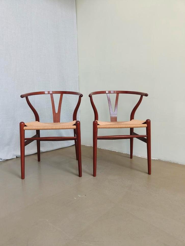 4 x Carl Hansen & Son Wishbone Chair Birthday Edition 2021, Huis en Inrichting, Stoelen, Nieuw, Vier, Hout, Riet of Rotan, Bruin