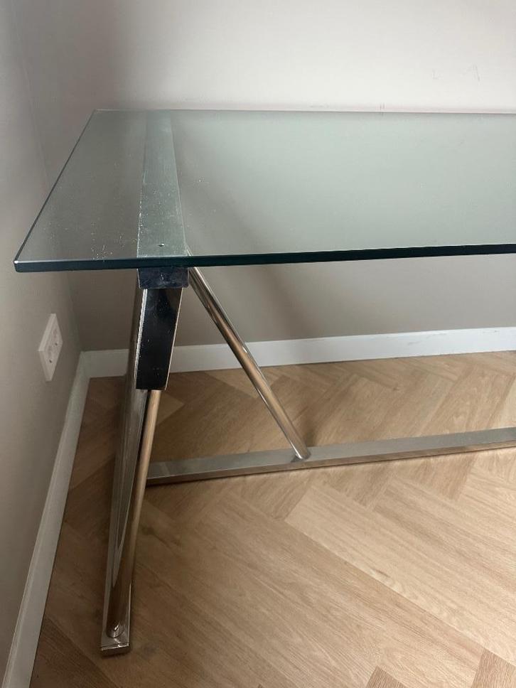 Glazen bureau eichholtz, Huis en Inrichting, Bureaus, Gebruikt, Bureau, Ophalen