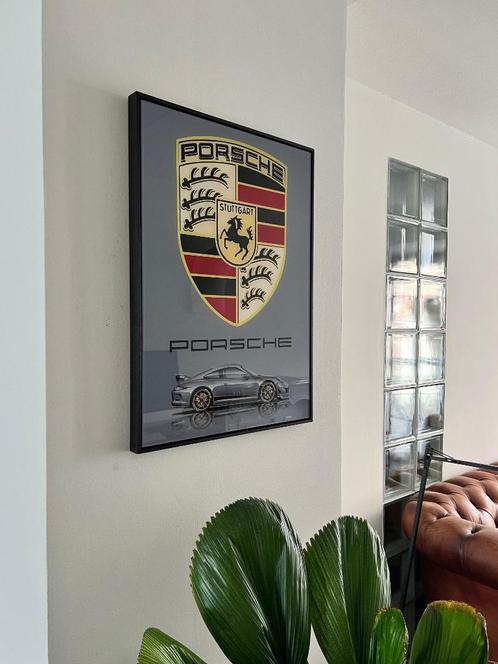 Porsche Art design op plexiglas in houten omlijsting, Huis en Inrichting, Woonaccessoires | Schilderijen, Tekeningen en Foto's
