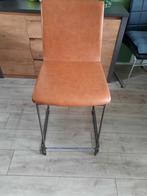 Cognac Leren Barkruk - Zo Goed Als Nieuw, Huis en Inrichting, Barkrukken, Met voetsteun, 60 tot 90 cm, Ophalen of Verzenden, Zo goed als nieuw