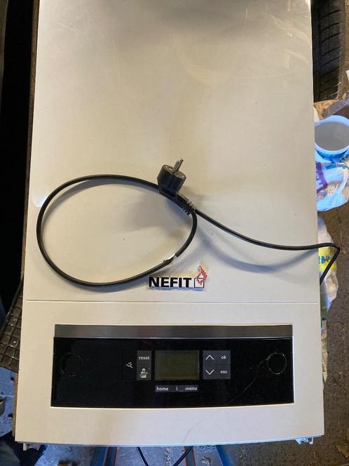 Nefit Trendline HRC CW 4 II. Bouwjaar 2016!, Doe-het-zelf en Verbouw, Geisers en Boilers, Gebruikt, Geiser, Aardgas, Minder dan 20 liter