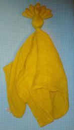 CAM CAM hydrofiel knuffeldoekje PAUW geel Mustard, Overige typen, Ophalen of Verzenden, Zo goed als nieuw
