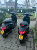 La souris scooter, Fietsen en Brommers, Scooters | Overige merken, Maximaal 45 km/u, Nieuw, Ophalen of Verzenden, Benzine