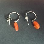 Oorbellen - Carnelian druppels op witmetaal oorringen hoops, Overige materialen, Hangers, Nieuw, Ophalen of Verzenden