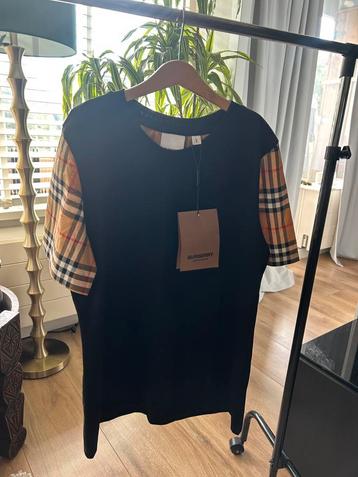 Burberry shirt beschikbaar voor biedingen