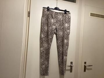 Gardeur broek, maat 40, prijs €25 beschikbaar voor biedingen
