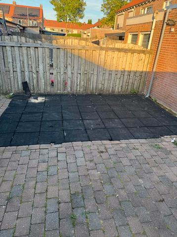Rubber regels  beschikbaar voor biedingen
