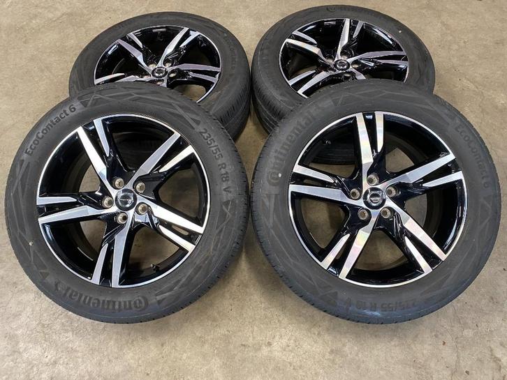 18 inch originele R line velgen + banden Volvo XC40, Auto-onderdelen, Banden en Velgen, Banden en Velgen, Zomerbanden, 18 inch