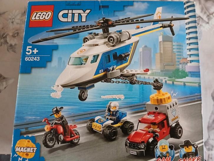 Lego City 60243 Politie Helikopter Transport, Kinderen en Baby's, Speelgoed | Duplo en Lego, Zo goed als nieuw, Lego, Complete set