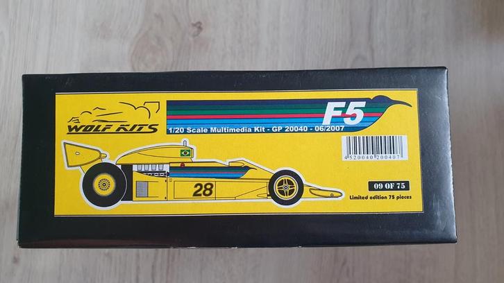 Wolf 1/20 Fittipaldi F5 multimedia kit, Hobby en Vrije tijd, Modelbouw | Auto's en Voertuigen, Nieuw, Auto, Groter dan 1:32, Overige merken