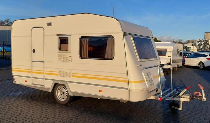 Knaus Sudwind, voortent en stapelbed..., Caravans en Kamperen, Caravans, Bedrijf, 750 - 1000 kg, Knaus