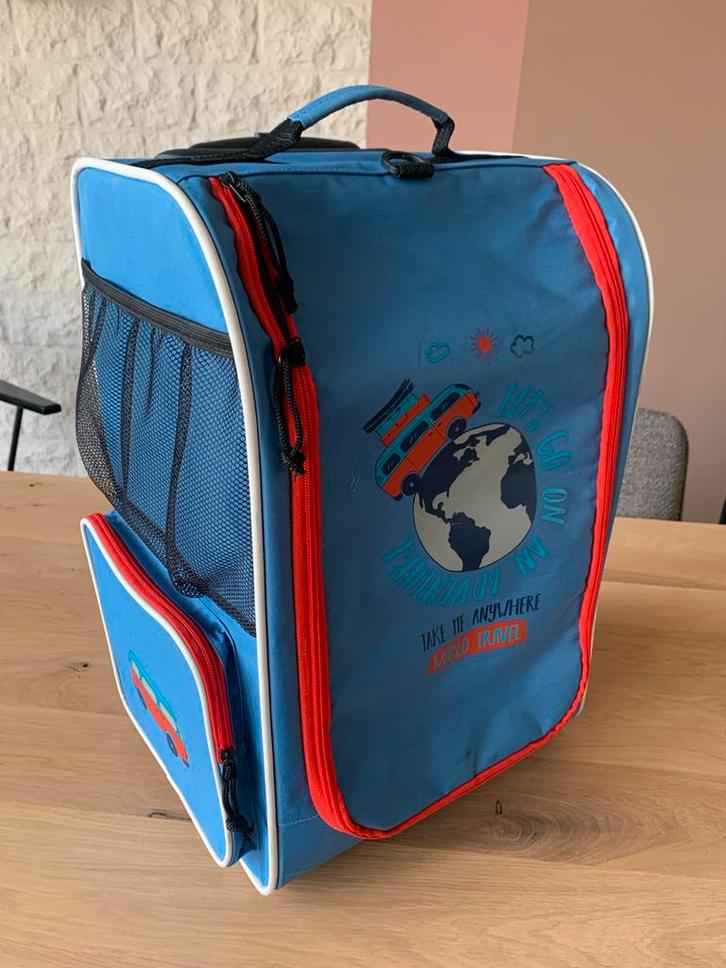 Kinderkoffer met Glow-in-the-Dark Planeet en plankjes, Kinderen en Baby's, Overige Kinderen en Baby's, Zo goed als nieuw, Ophalen of Verzenden