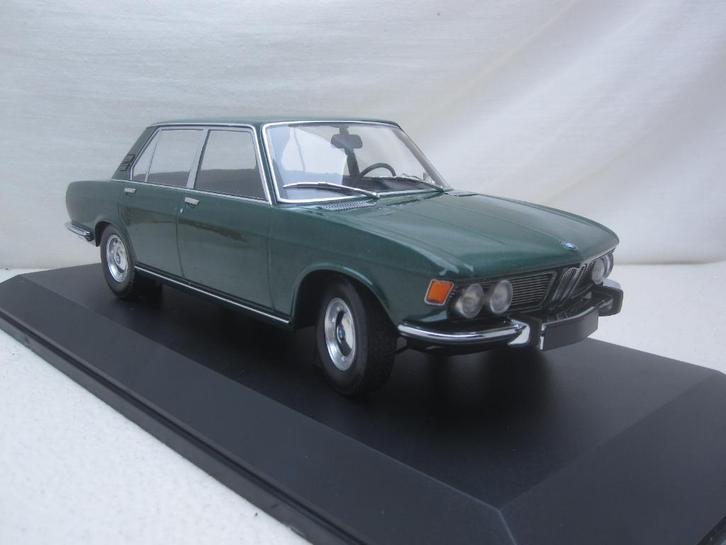 BMW E3 2500 groen metallic 1968 1:18 Minichamps, Hobby en Vrije tijd, Modelauto's | 1:18, Nieuw, Auto, MiniChamps, Ophalen of Verzenden