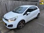 Kia Rio 1.2 CVVT Plus Pack, Auto's, Euro 5, 4 cilinders, Wit, Origineel Nederlands