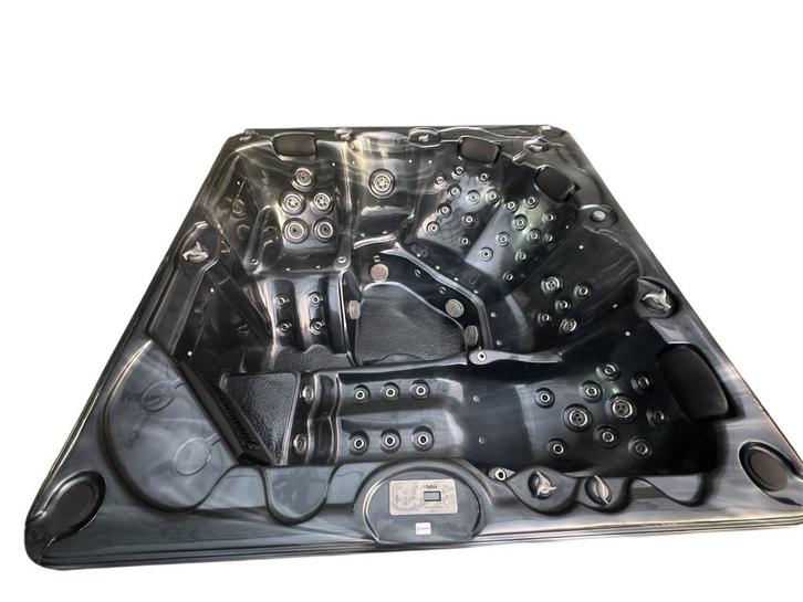 Prachtige grote balboa jacuzzi, Tuin en Terras, Zwembad-toebehoren, Ophalen