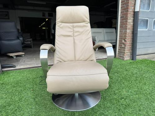 Sta-op stoel PROMINENT E-100 fauteuil /stoel leer, Huis en Inrichting, Stoelen, Zo goed als nieuw, Eén, Hout, Leer, Metaal, Stof