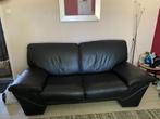 Zwarte bank te koop, Huis en Inrichting, Banken | Bankstellen, Ophalen, Tweepersoons, Leer, Zo goed als nieuw