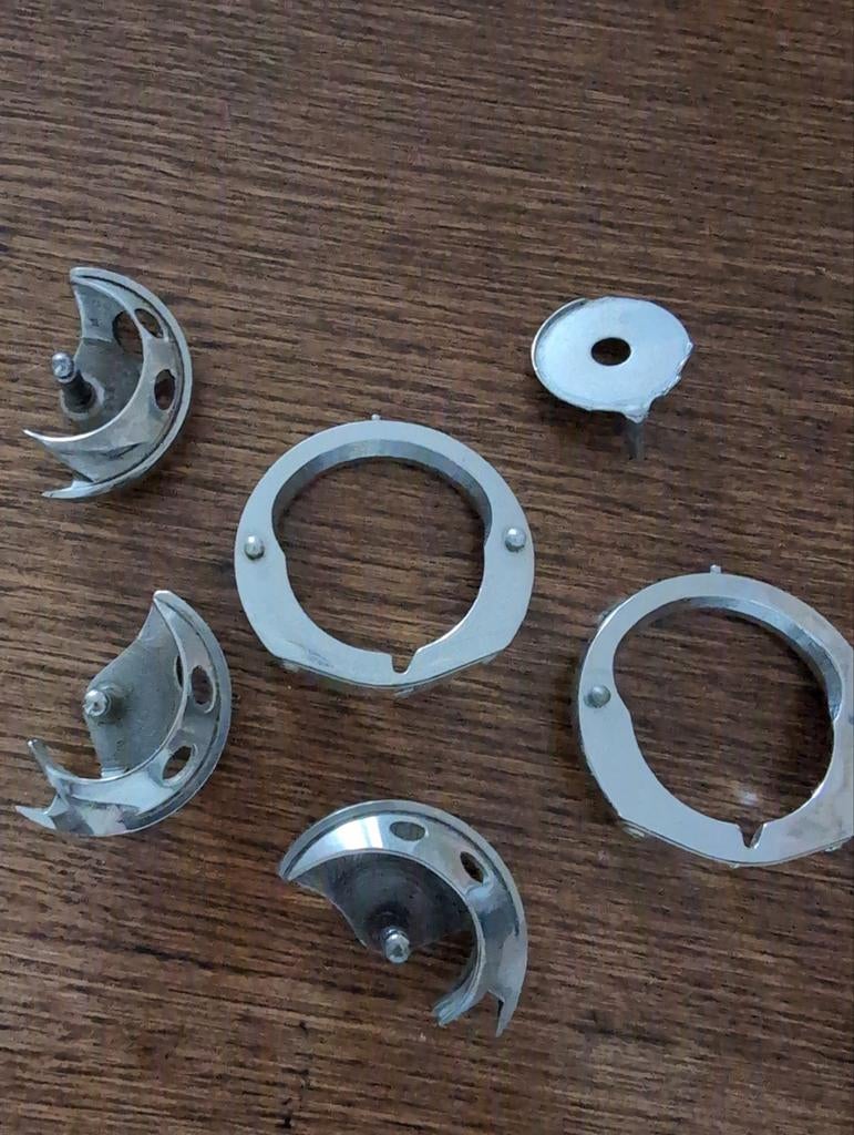 Spoelhuis verschillende onderdelen, Ophalen of Verzenden, Naaimachine, Overige merken