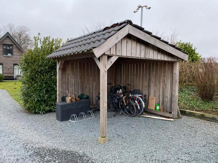 Kapschuurtje van Douglas hout, Tuin en Terras, Bergingen en Tuinkasten, Gebruikt, Fietsenberging, Hout, Ophalen