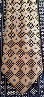 Gist-Brocades stropdas geel Delft (DSM), Verzamelen, Ophalen of Verzenden, Nieuw, Gebruiksvoorwerp