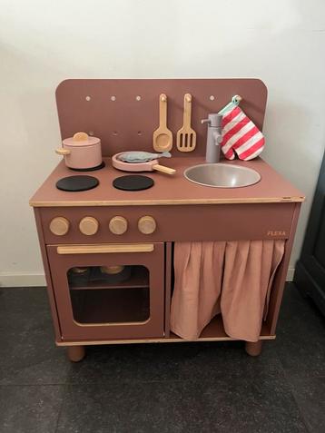 Flexa Speelkeuken met Accessoires beschikbaar voor biedingen