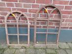 Twee zeer mooie kerkramen, gietijzeren stalramen., Doe-het-zelf en Verbouw, Glas en Ramen, Gevelraam of Ruit, Gebruikt, Minder dan 80 cm