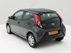 Toyota Aygo 1.0 VVT-i X-FUN / Bluetooth / Airco / Origineel, Gebruikt, Euro 6, 4 stoelen, Start-stop-systeem