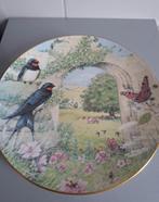 Prachtig wandbord van peter banett, Ophalen of Verzenden, Zo goed als nieuw, Porselein, Bord of Schaal