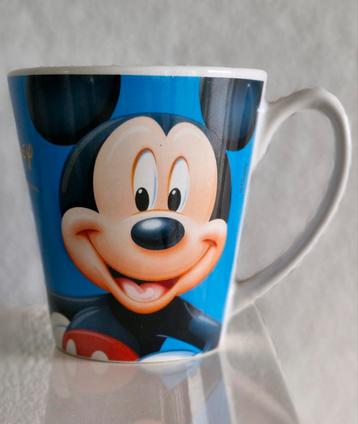 Beker Mickey Mouse beschikbaar voor biedingen