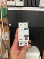 Aardlekschakelaar Attema 40A 30mA, Doe-het-zelf en Verbouw, Elektra en Kabels, Ophalen of Verzenden, Nieuw, Schakelaar