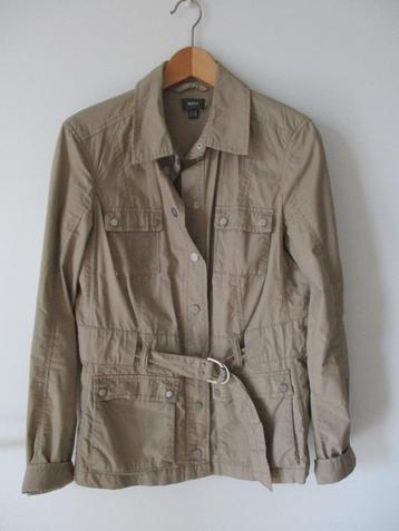 Mexx beige jasje, maat M, nieuw beschikbaar voor biedingen