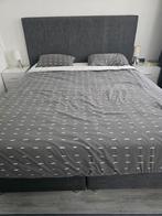 Bed grijs inclusief matras, Ophalen, Zo goed als nieuw, Tweepersoons