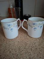 Twee Duchess kopjes met bloemmotief, Ophalen, Gebruikt, Overige stijlen, Kop(pen) en/of Schotel(s)